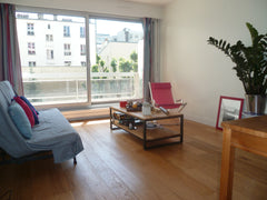 It is a bright and nice flat with a balcony.<br /><br />All rooms are independan Paris, France 52 m² Flat near the Eiffel Tower Entire rental unit vacation rental 5772763