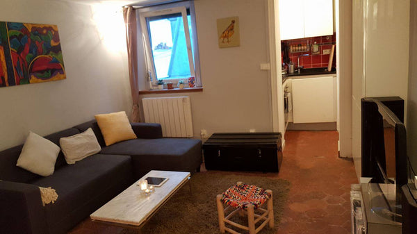 Tipical parisian flat in the heart of Paris. If you love restaurant,<br /><br /> Paris, France Typical parisian flat in the heart of Paris Entire rental unit vacation rental 13749080