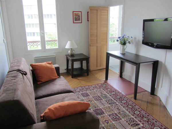 Bel appartement lumineux de 40m^2, à 2 min de la station Port-Royal, accès facil Bourg-la-Reine, France Appartement 2 pièces à Port-Royal Entire rental unit vacation rental 7107964