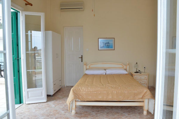 Our rooms are comfortable and in a strategic position 30 metres away from the ce Greece Kardoulis Rooms Triovasalos Entire rental unit vacation rental 42429874
