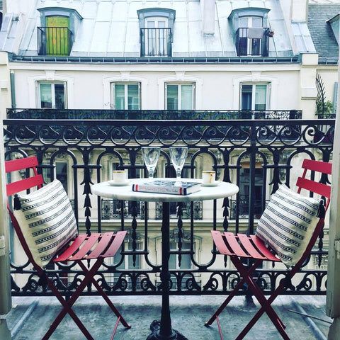 Beautiful classical Parisian apartment with balcony, renovated kitchen & bathroo Paris, France Appartement de charme proche du Sacre Coeur Entire rental unit vacation rental 20585841