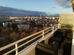 Mon appartement est au 11ème et dernier étage dans un immeuble  à 5min du métro  Lyon, France Chambre privée, 2 personnes, Fête des Lumières Private room in rental unit vacation rental 21943410