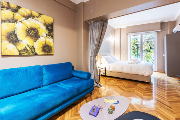 Enjoy the colours of Acropolis. The 2 bedroom -apartment is located on Areopagit GR Plaka  2bdr Apt with balcony 1min Acropolis museum Entire rental unit vacation rental 42426029