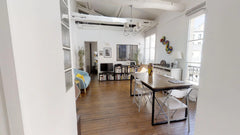 Dans une résidence calme et accueillante du 20ème arrondissement, Métro Jourdain Paris, France Charmant deux pièces calme et lumineux, 50m2 Entire rental unit vacation rental 3017690