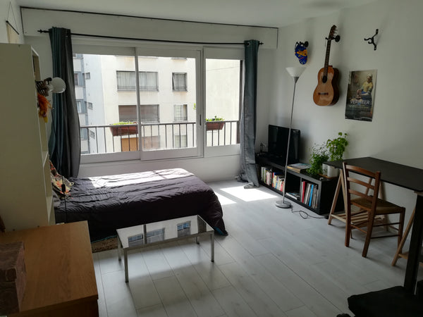 Studio lumineux et confortable (25m2) à 10min à pied des Champs Elysees.<br />Un Paris, France Studio - Champs Elysées Entire rental unit vacation rental 20397725