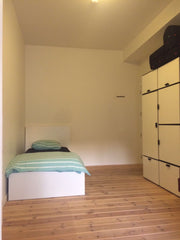 Gezellige kamer in een herenwoning met privé terras + te delen (met nog 1 persoo Antwerp, Belgium Mooie kamer met keuken, badkamer en privé terras Private room in home vacation rental 20676903