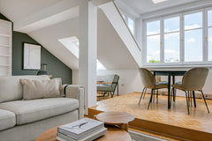 Discover the best of Vienna, with this two-bedroom 7th district - Neubau apartme Vienna, Austria Neubau 2BR w/ Elevator, nr shops, Metro U3, U6 Entire rental unit vacation rental 51293503
