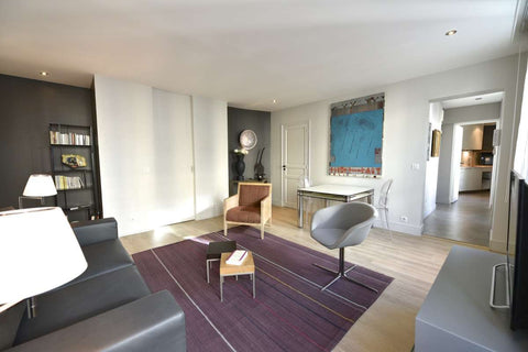 <p>48 sqm apartment, elegantly decorated with one bedroom, 3rd floor with a lift Paris, France Champagne, 1br/1ba, 3 people Entire rental unit vacation rental 5657869