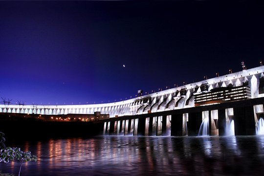 Itaipu Lights Evening Tour  Private Tours and Travel Guide America Sao Paulo CITY Foz do Iguacu Destination Tour