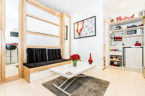 Walk to the Eiffel tower, cross the Alexandre III bridge to explore the Louvres, Montreal, Canada From 85€  Eiffel Tower and rue Cler Entire rental unit vacation rental 2610613