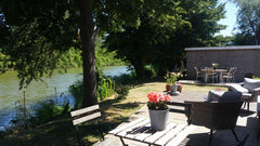 Unik bolig med smuk og meget idylisk beliggenhed kun 1 meter fra Kastrupfortets  Copenhagen, Denmark Amager Strand. Idylisk - 500 m. til strand / metro Entire cabin vacation rental 36637579