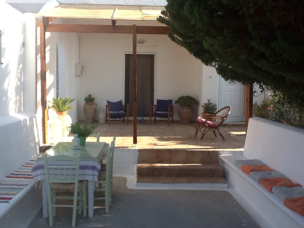 Situé sur la route du littoral à 2km du centre ville d'ierapetra au cœur d'un gr Paris, France Erotokritos maison de location Entire condo vacation rental 10853264