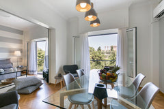 A completely renovated apartment with all the amenities needed for an unforgetta Athens, Greece Stylish flat overlooking the temple of Zeus Entire rental unit vacation rental 25182387