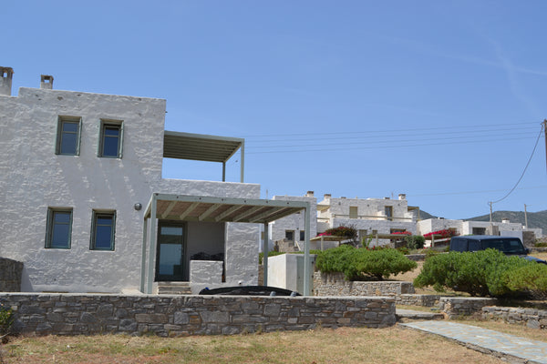 Our 110sq meters villa is located 200 meters from the beach of Nea Xrisi Akti, a Voula, Greece New Golden Beach Villa Entire rental unit vacation rental 13718624