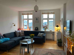 Lys penthouse i to plan på Vesterbro <br />Skøn familievenlig lejlighed på ca. 1 Copenhagen, Denmark Familievenlig penthouse i to plan på Vesterbro Entire condo vacation rental 54394770