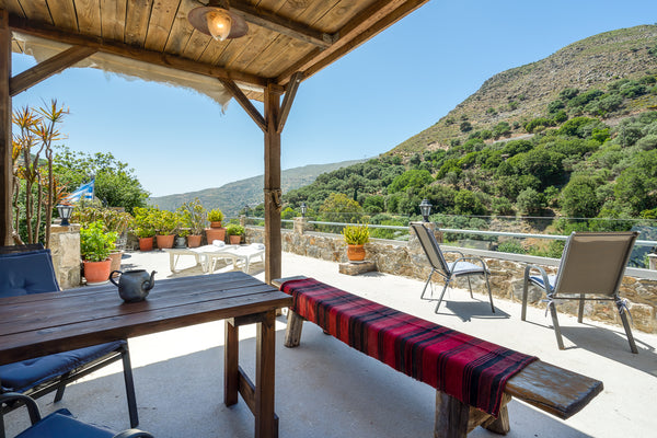 This recently renovated beautiful house has two spacious bedrooms. Each of which Vamvakopoulo, Greece Dream House Entire home vacation rental 25805163