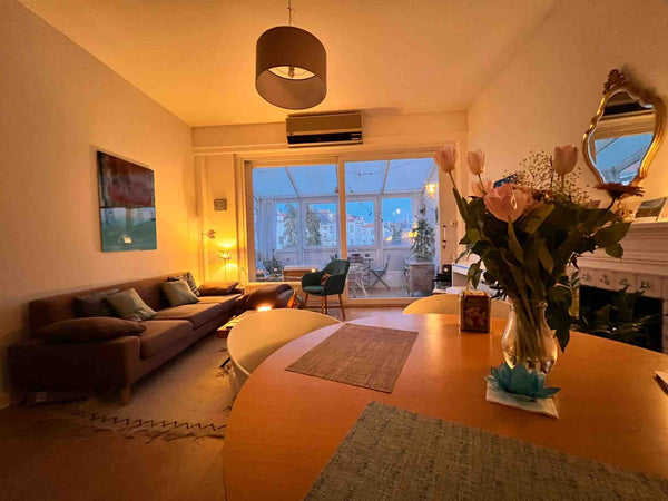 Cosy, quiet and bright flat in the Louise area. Next to busy Bailly, Flagey area Brussels, Belgium Cosy and bright flat in Louise area Entire rental unit vacation rental 35778221