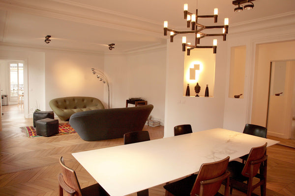 A newly refurnished flat in a Haussmann 1898 building, right in the center of qu Paris, France Central Paris spacious family flat with balcony Entire rental unit vacation rental 19875609