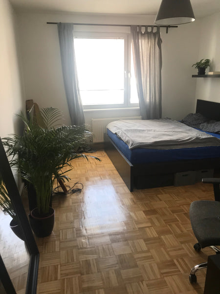 Bei der Unterkunft handelt es sich um ein WG-Zimmer welches ich während den Zeit  WG-Zimmer Wien, Top Lage im 3.Bezirk Private room in condo vacation rental 35891166