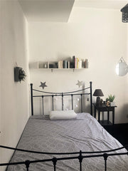 Belle chambre avec salle de bain indépendante dans l'hyper centre de Bordeaux, d Bordeaux, France Belle chambre avec SDB au coeur de Bordeaux Private room in rental unit vacation rental 19037578