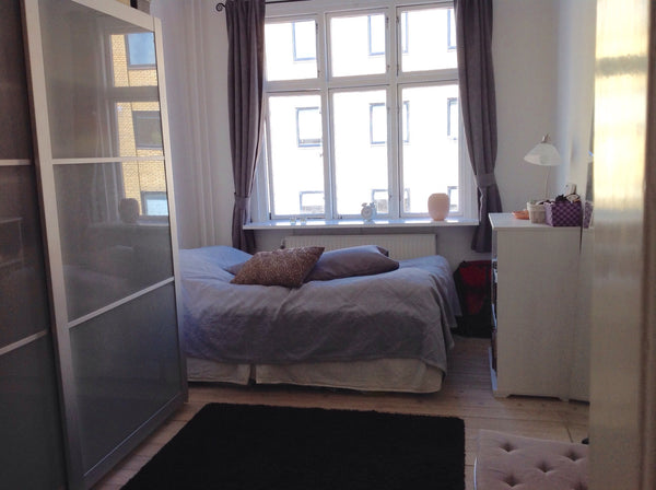 Cozy room close to the city. Small building with a lovely backyard. Close to caf Copenhagen, Denmark Cozy room close to the city Private room in rental unit vacation rental 15333872