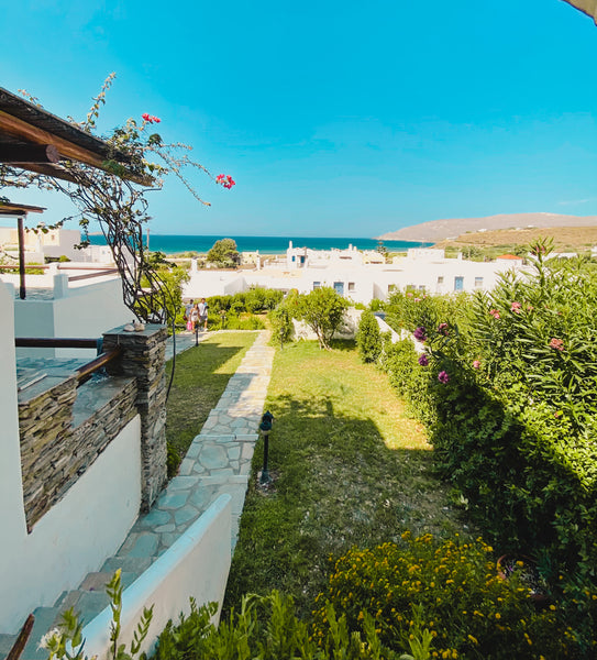 A white Cyclades styled maisonette located in the heart of Andros.A lovely space Pikermi, Greece Petit Paradis Cycladic home vacation rental 15102670