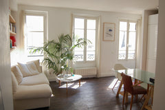 Apartment of 409ft2 located at 2 min walk from the Marais. In the heart of Paris Sergines, France Appartement Design Marais/Oberkampf Entire rental unit vacation rental 3001712