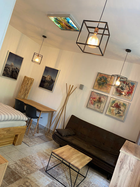 Lehne dich zurück und entspanne dich – in dieser ruhigen und stilvollen Unterkun Vienna, Austria Atelier Lomani - Apartment 2 Entire rental unit vacation rental 700389407424602237