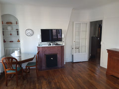 Appartement fonctionnel très lumineux refais a neuf, avec une chambre et un mate Meaux, France Top appart très lumineux à 8min de la tour Eiffel Entire rental unit vacation rental 19998081