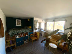 Grand studio au cœur du 11eme arrondissement, cet appartement donne sur les toit  Grand studio paris 11 Entire rental unit vacation rental 29627108