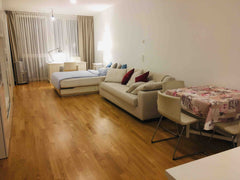 Miniloft in der Nähe der Mariahilfer Straße und wenige Gehminuten von der U-Bahn Maiß, Austria Miniloft in Vienna close to the city center Entire loft vacation rental 28693122