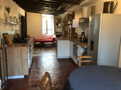 Sous les toits, 2 chambres avec un grand lit double, un lit simple et lit double Paris, France 2 rooms upstair my flat under the roof. Best area Private room in rental unit vacation rental 22895890