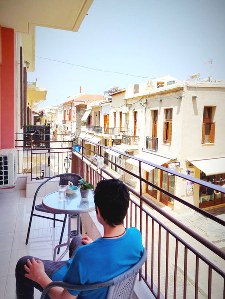 Cosy 2-bedroom apartment, located in Arkadiou Street, the most central street of  Tsoupakis Rethymno Historical Center home Entire condo vacation rental 49856316