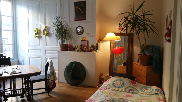 Souvent en déplacement, je propose mon appartement pendant mes absences pour qui Lyon, France Bel appartement dans les pentes de la cx rousse Entire rental unit vacation rental 38422040