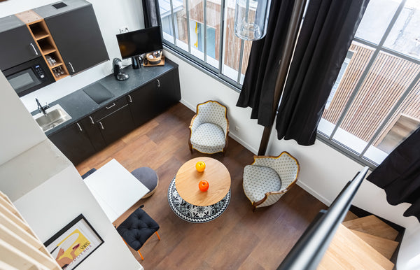 In the heart of the historical center of Bordeaux, in front of the Grosse Cloche Paris, France GuestReady - Mezzanine Apartment - Grosse Cloche Entire rental unit vacation rental 48287885