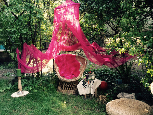 Cosy & confortable little cocoon that looks like a fairy house ! Get in and enjo Paris, France Cosy little cocoon & private garden Private room in rental unit vacation rental 18392167