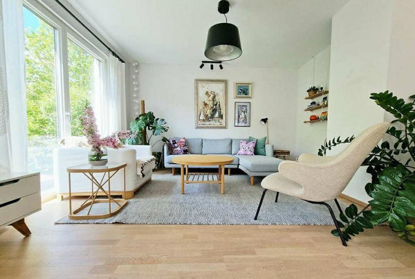 This stylish place to stay is perfect for families for long stays. <br /><br />T Vienna, Austria Luxurious house, sauna, Swimming pool, gym Entire home vacation rental 627855961225709861