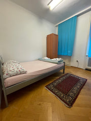 Subway 2 min to Walking <br />near Main Station 5 min With Subway <br />in Centr  3-Room for 2 people near Main Station Private room in hostel vacation rental 685304923229575931