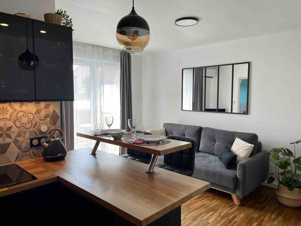 Appartement refait à neuf en 2021, très lumineux, situé au 6ème et dernier étage Lyon, France <Tête d’Or-Terrasse-Climatisation-Netflix-69006> Entire rental unit vacation rental 48378947