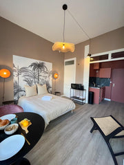 Profitez d'un logement élégant et central.<br /><br /><b>The space</b><br />Loge Lyon, France Suite Petra - Proche gare perrache centre ville Entire rental unit vacation rental 725931834759365885