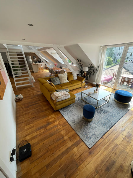 Très beau duplex au coeur de la plus belle commune de Bruxelles (Ixelles) et un  Toulouse, France Appartement de charme au coeur de Bruxelles Entire rental unit vacation rental 14667222