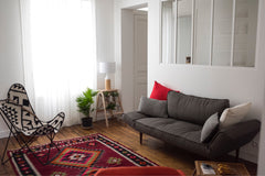Joli appartement refait à neuf, dans le quartier africain de Chateau-Rouge. Pour Paris, France Charming flat close to Montmartre Entire rental unit vacation rental 23728760