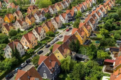 Smuk og sjælfuld villalejlighed i et historisk og fredeligt Valby kvarter 10 min Copenhagen, Denmark Beautiful villaflat+garden/terrace in Central CPH Entire condo vacation rental 26810996