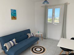 Enjoy some quality time with your loved ones in our family guest house with wond Greece 🌼Spacious apartment with balcony🌼 Entire rental unit vacation rental 44996044