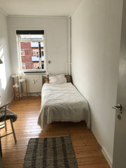 Small og lovely room in a beautiful part of Amager. There is a balcony with view Copenhagen, Denmark Very nice and cosy room near Amager beach. Private room in rental unit vacation rental 48533402