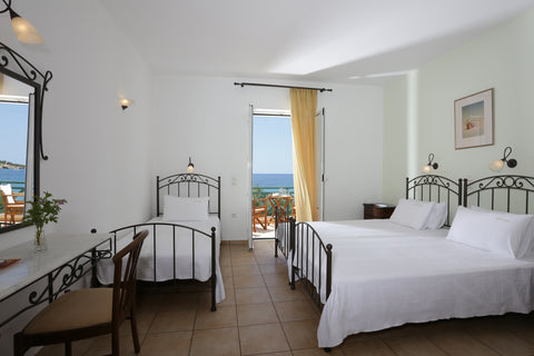 Double Room with Balcony and Sea View is the special room of Brazzera Hotel! Bra Heraklion, Greece Δωμάτιo| Μπαλκόνι & θέα θάλασσα|Brazzera Hotel Private room in bed and breakfast vacation rental 53960425