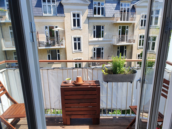 Lækker 3 værelses lejlighed i hjertet af Nørrebro. Med udsigt over nørrebroparke  God til turister Entire rental unit vacation rental 45422460