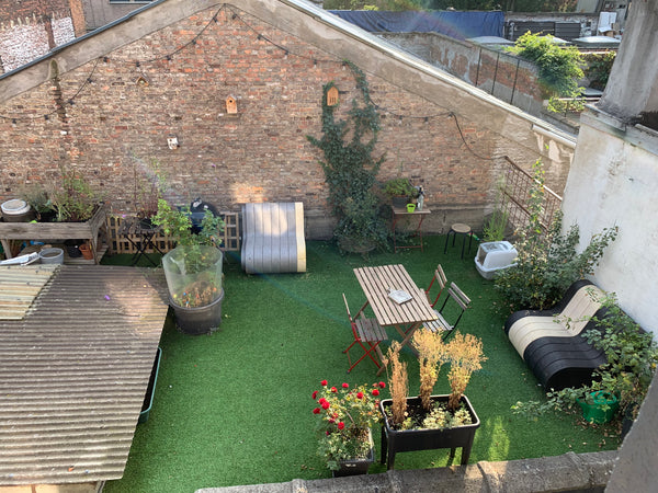 Wij bieden een nette kamer aan in een rustige straat in het multiculturele en hi Antwerp, Belgium Rustige uitvalsbasis in het hippe Borgerhout. Private room in townhouse vacation rental 52342377