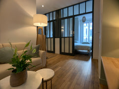 Vous serez séduits par cet appartement entièrement rénové en 2021 situé au 4ème  Lyon, France Appartement hygge à Lyon Entire rental unit vacation rental 50115992
