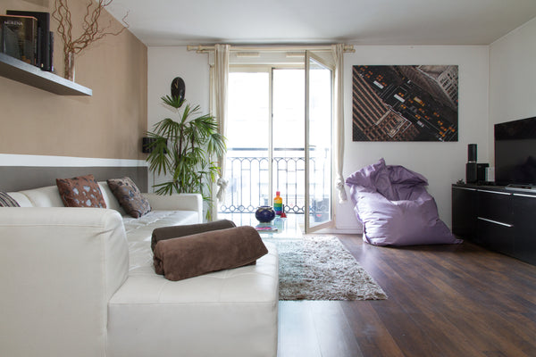 Très bel appartement moderne de 50m2 situé au 2ème étage avec ascenseur. Situé a Paris, France Marvelous flat near 